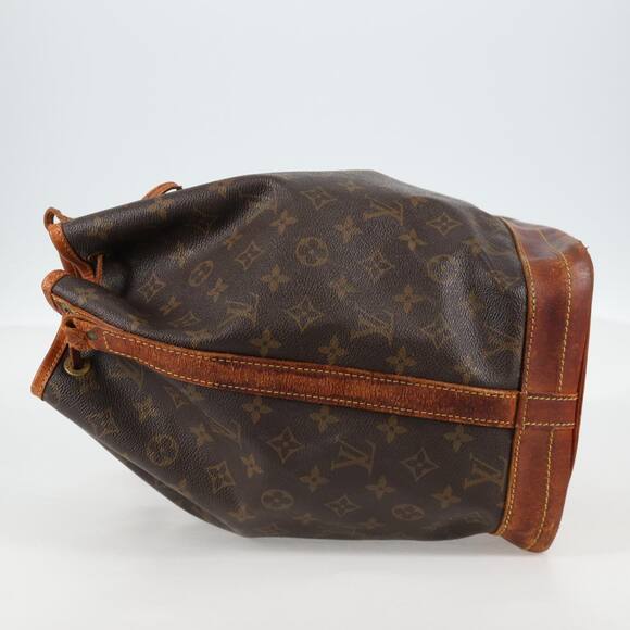 LOUIS VUITTON Monogram Noe Shoulder Bag M42224 - Picture 4 of 16